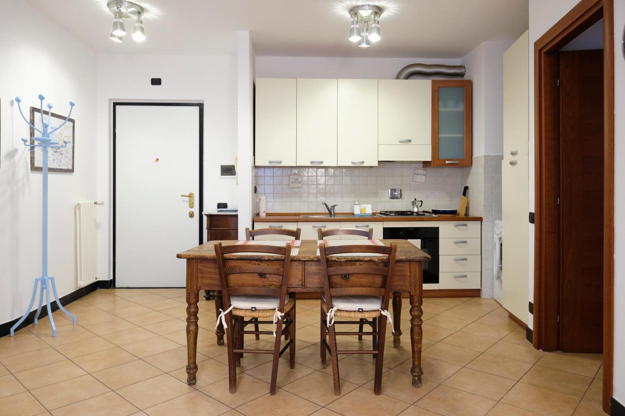 Prione'S Apartment Bis Genova Esterno foto